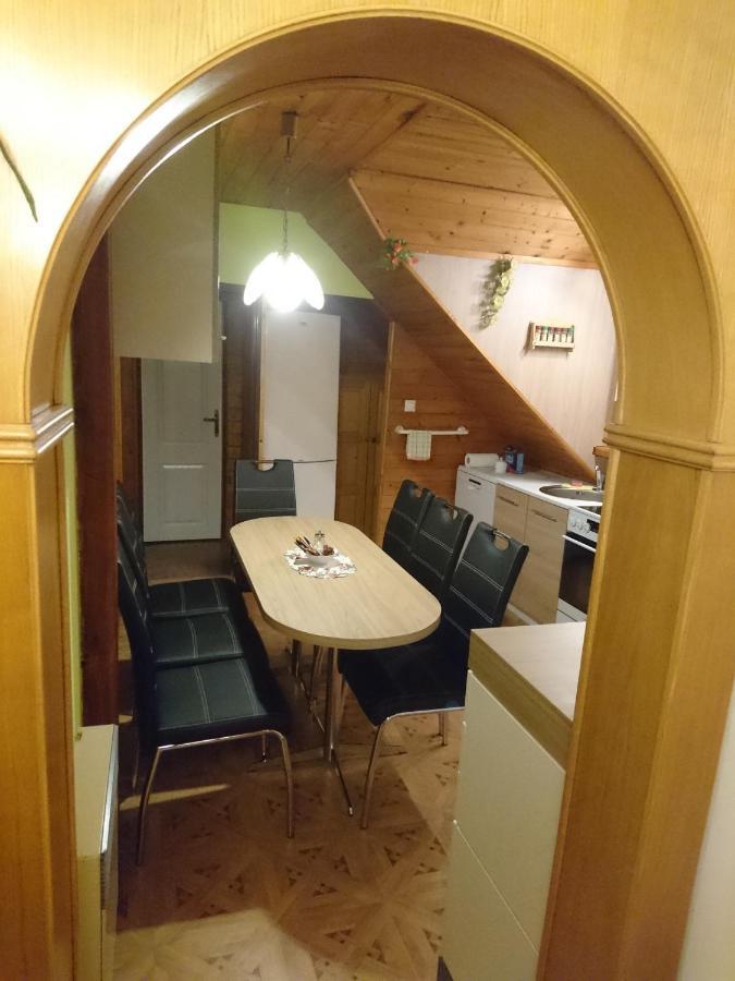 U Malse 12 Apartment *
